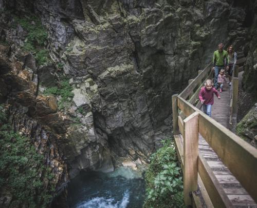 tv-ratschings-sommer-wandern-gilfenklamm-kot-0446