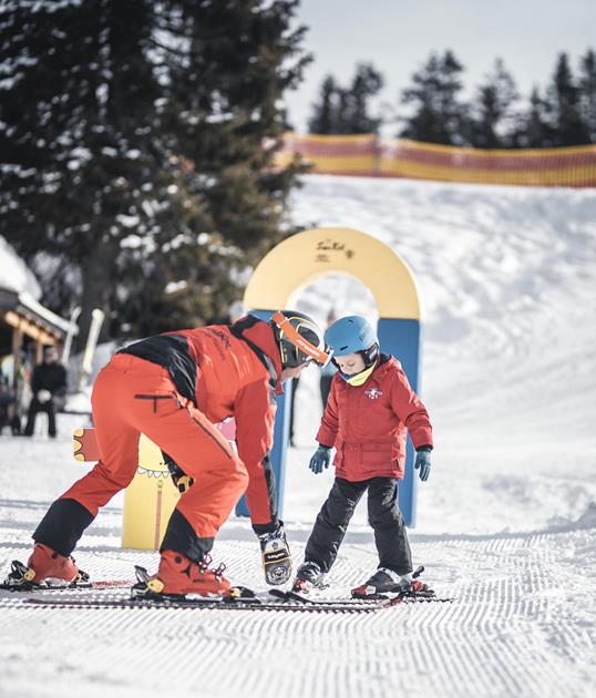 tv-ratschings-familien-skifahren-kot-6716